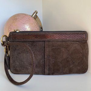 Coach Vintage Suede Signature Brown Wristlet